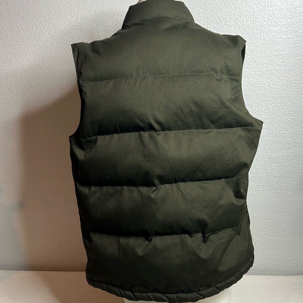 Banana Republic Olive Green Quilted Puffer Vest - Medium - Picture 4 of 6